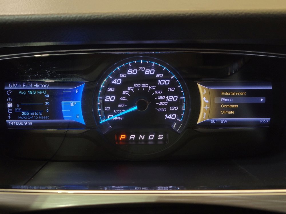 Used 2013 Ford Taurus SEL image 23