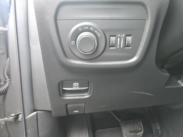 New 2026 Jeep Grand Cherokee Altitude AWD/4WD image 11