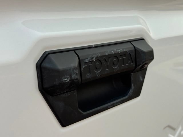 Used 2024 Toyota Tacoma TRD Sport AWD/4WD image 20