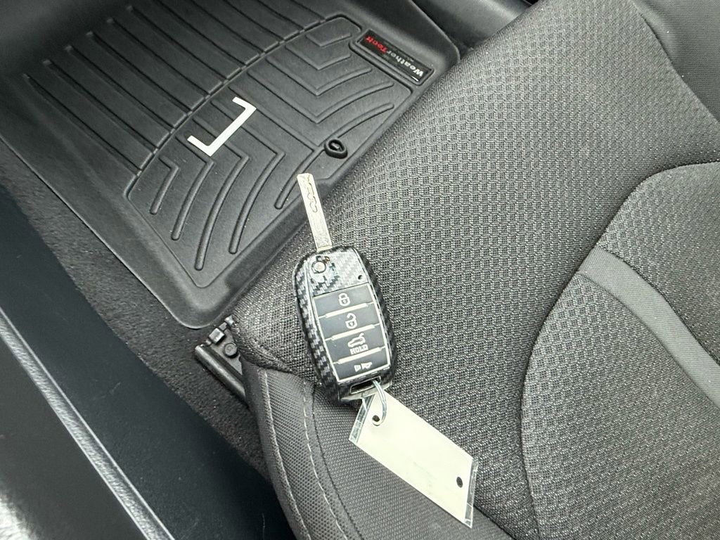 Used 2016 Kia Optima LX image 34