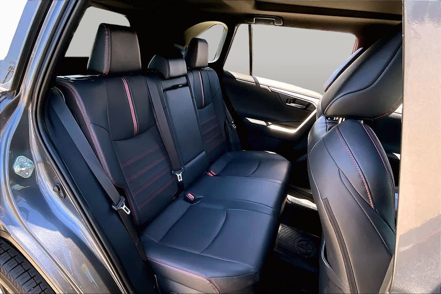 Certified 2025 Toyota RAV4 XSE AWD/4WD image 19