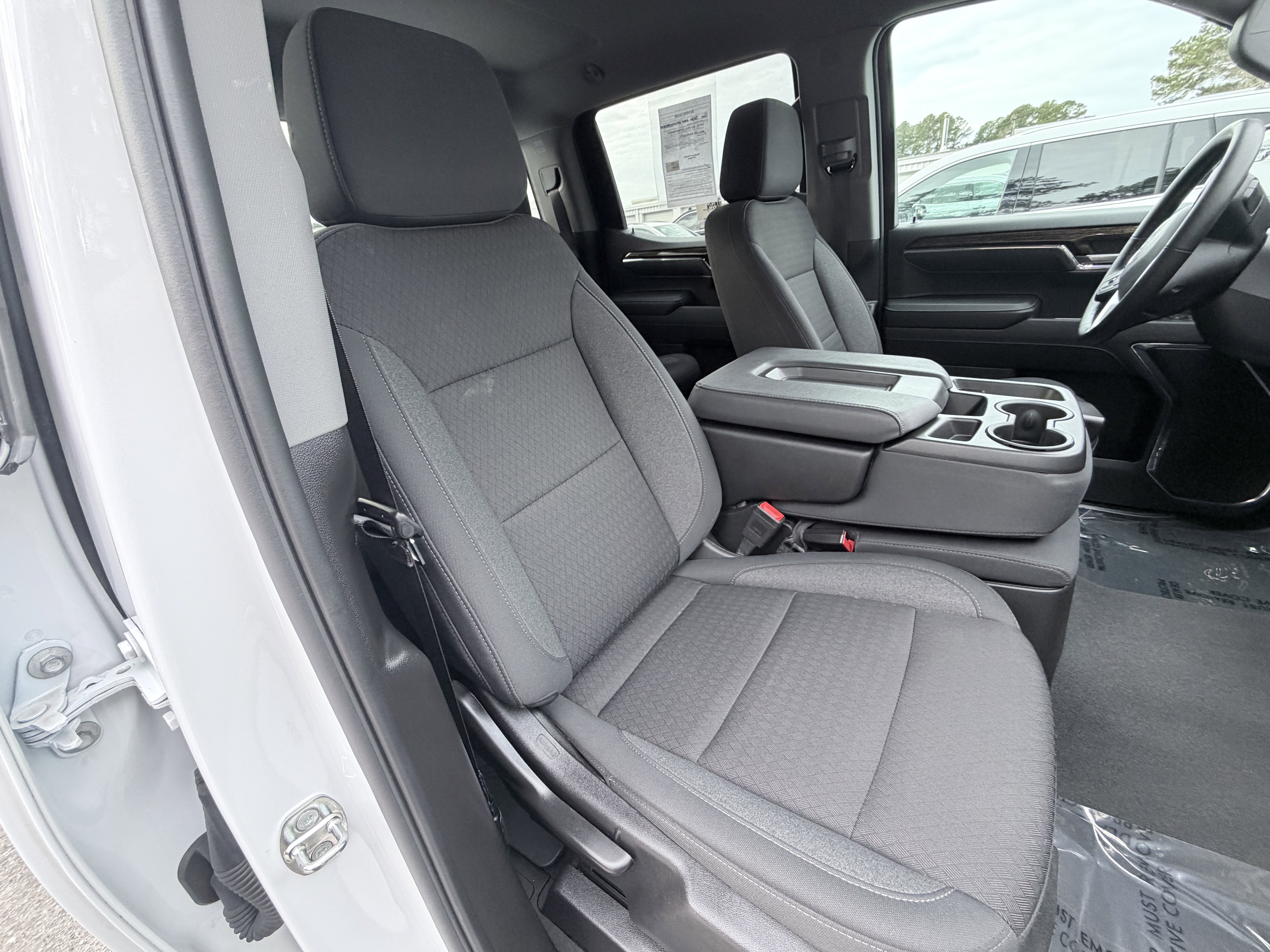 Used 2024 GMC Sierra 1500 Elevation image 23