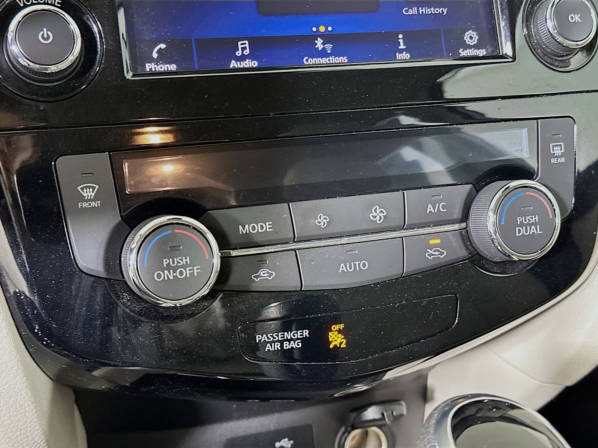 Used 2022 Nissan Rogue Sport SV image 22