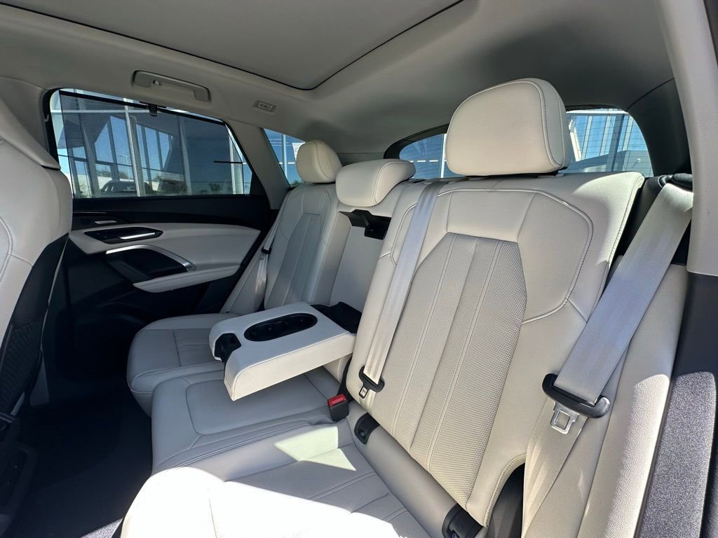 New 2025 Audi Q5 Premium Plus w/ Premium Plus image 28