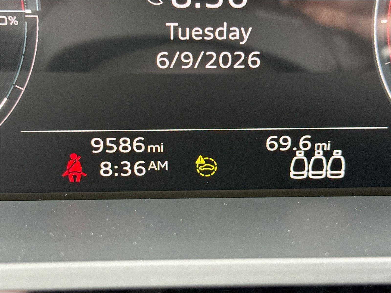Certified 2024 Audi Q8 e-tron Premium Plus w/ Premium Plus Package AWD/4WD image 12