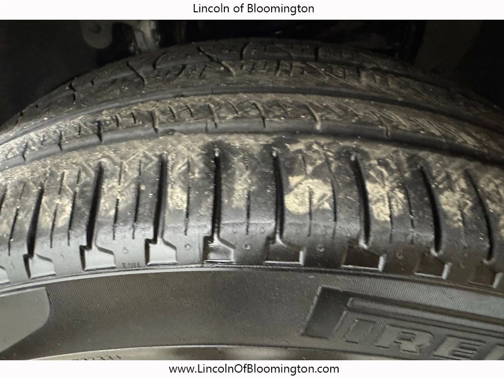 Used 2023 Lincoln Navigator Black Label AWD/4WD image 13