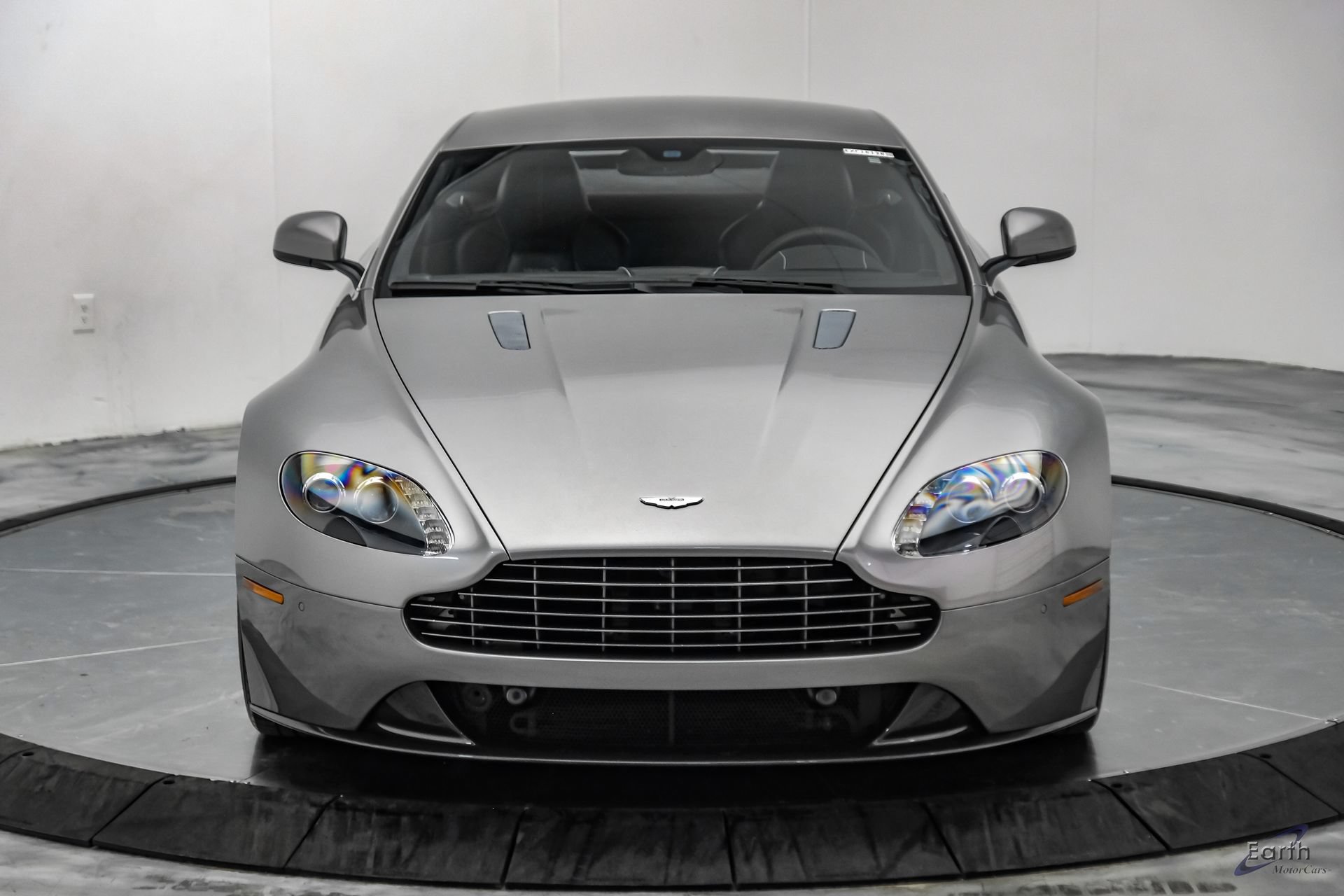 Used 2014 Aston Martin V8 Vantage S RWD image 35