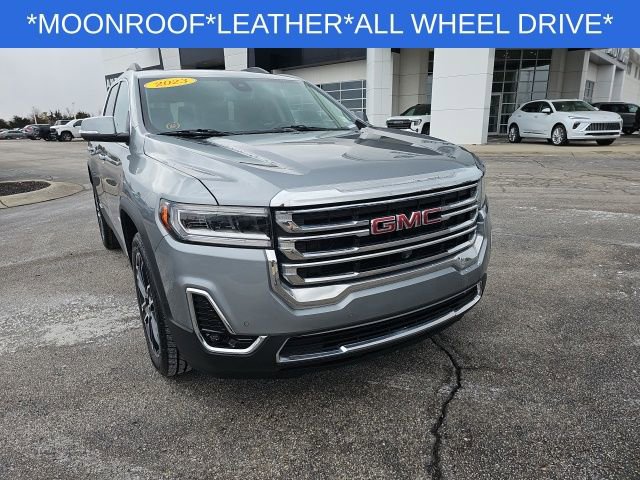 Used 2023 GMC Acadia SLT w/ Technology Package image 4