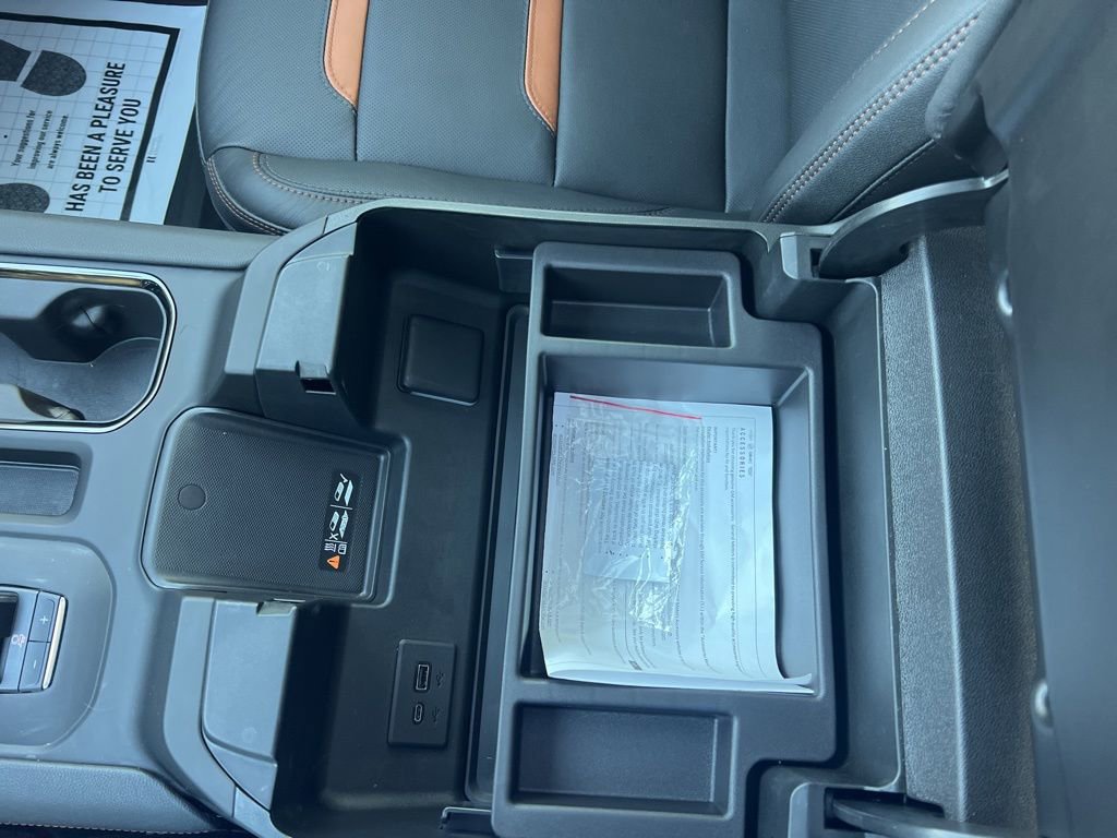 Used 2024 GMC Sierra 2500 AT4 w/ AT4 Premium Plus Package image 25