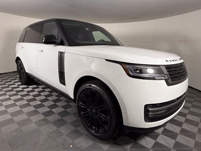 New 2027 Land Rover Range Rover Long Wheelbase SE AWD/4WD image 9