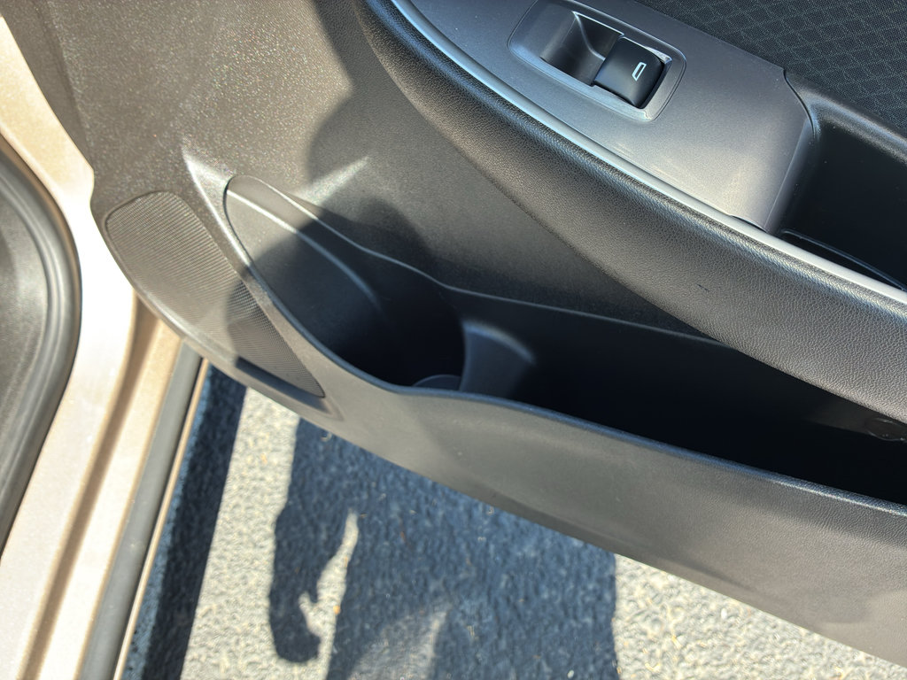 Used 2023 Chevrolet Malibu LT FWD image 54
