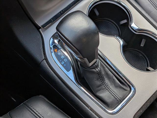 Used 2021 Jeep Grand Cherokee Laredo X image 16