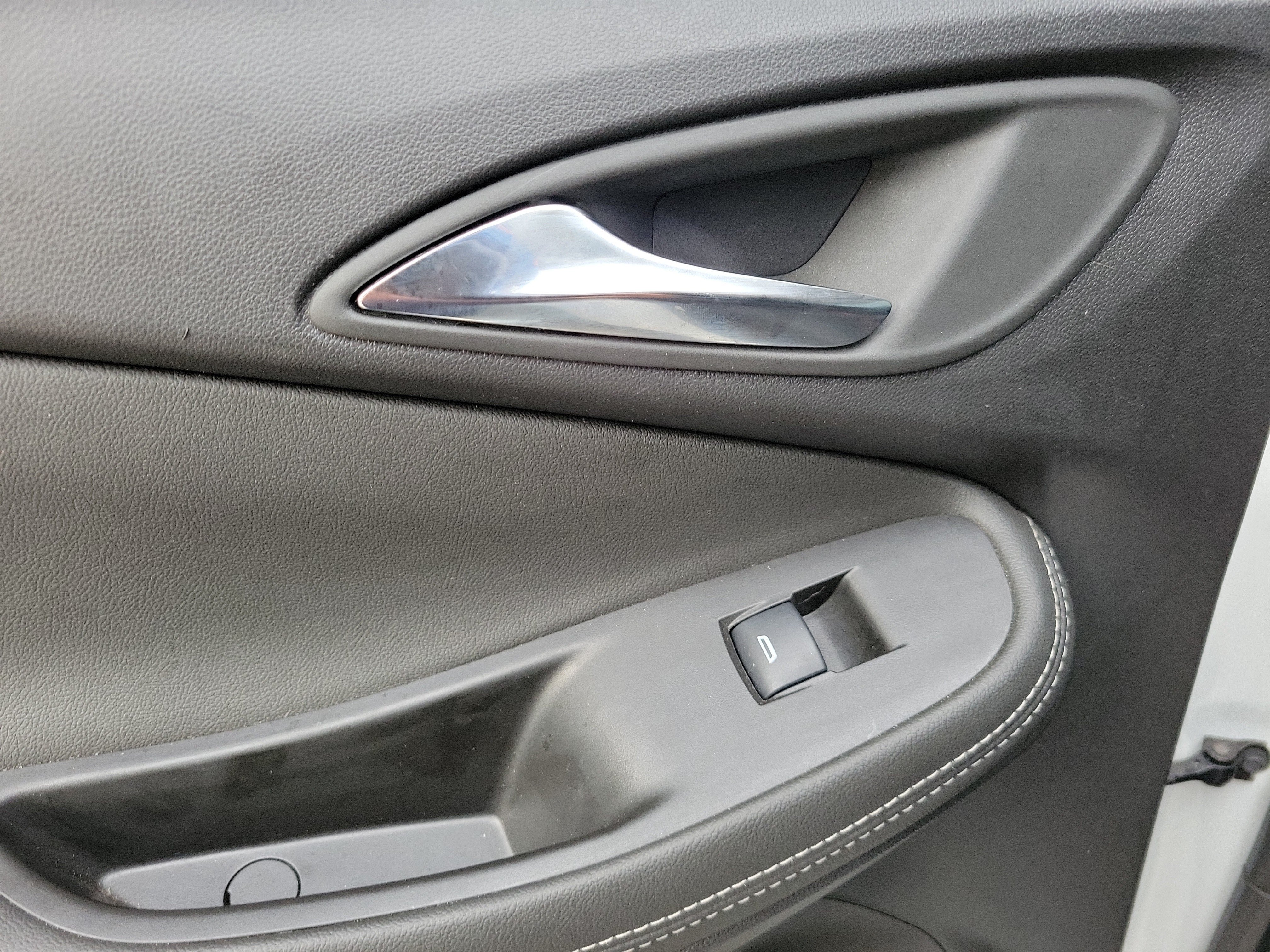 Used 2024 Buick Encore GX Preferred w/ Advanced Technology Package FWD image 25