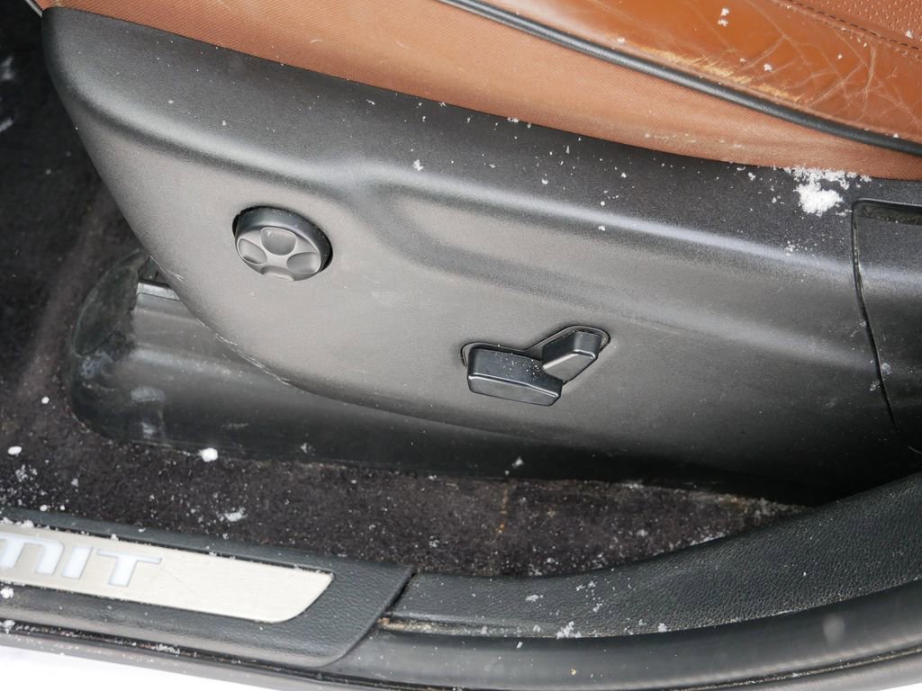 Used 2018 Jeep Grand Cherokee Summit image 16