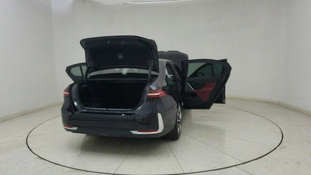 Used 2026 BMW 540i xDrive image 80