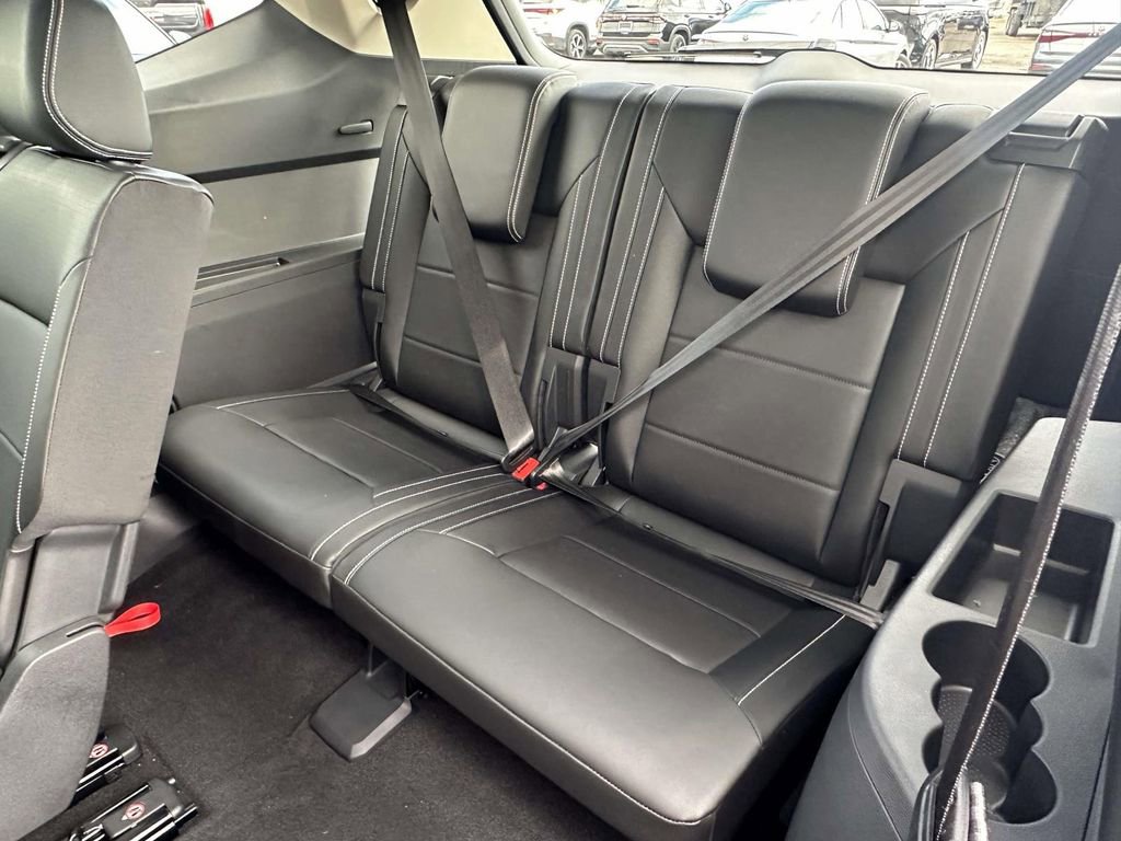 Certified 2023 Volkswagen Atlas SE w/ Panoramic Sunroof Package image 12