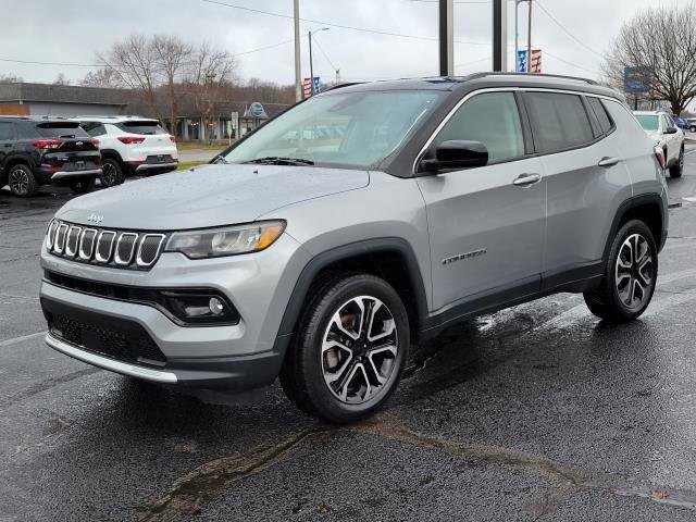 Used 2022 Jeep Compass Limited image 4