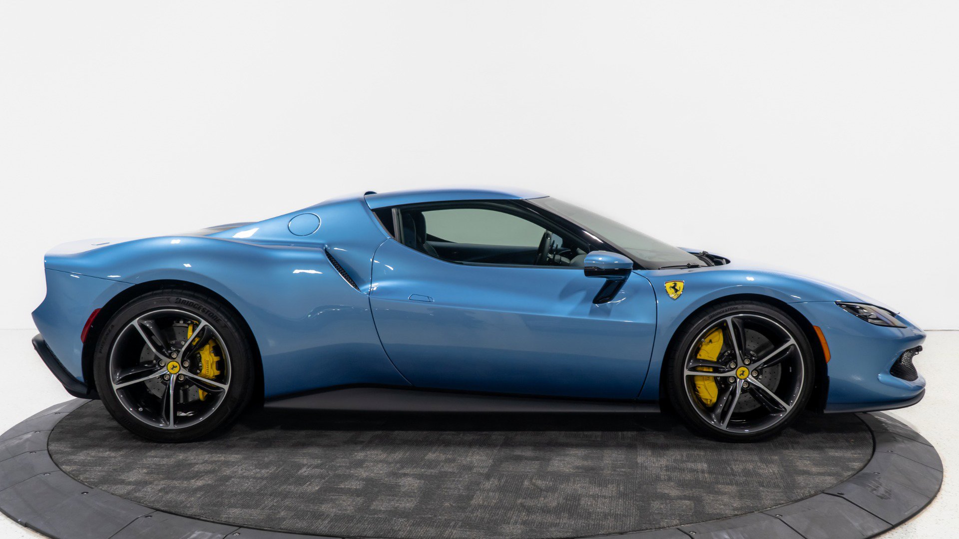 Used 2025 Ferrari 296 GTB RWD image 11