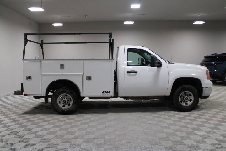 Used 2008 GMC Sierra 3500 W/T w/ Snow Plow Prep Package image 8