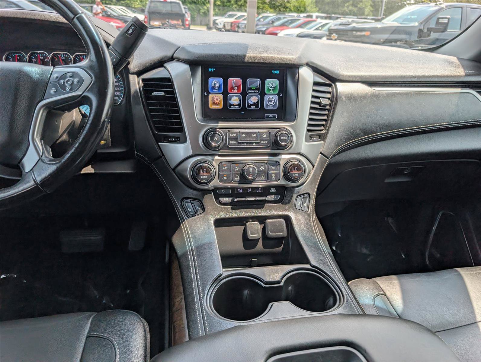 Used 2018 Chevrolet Suburban LT AWD/4WD image 20