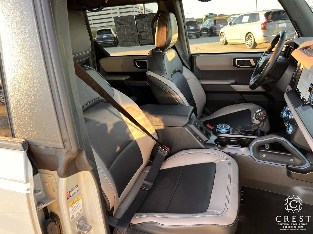 Used 2023 Ford Bronco Wildtrak image 25