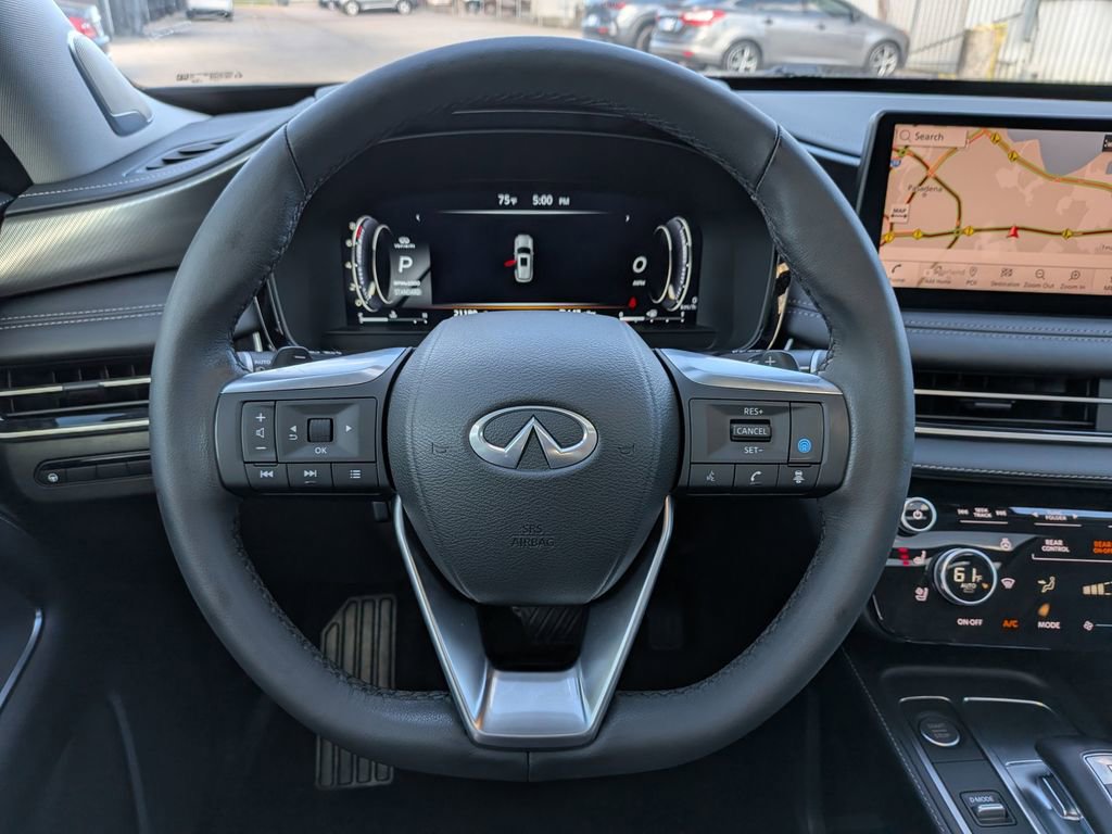 Used 2024 INFINITI QX60 Luxe w/ Performance Audio Package image 15