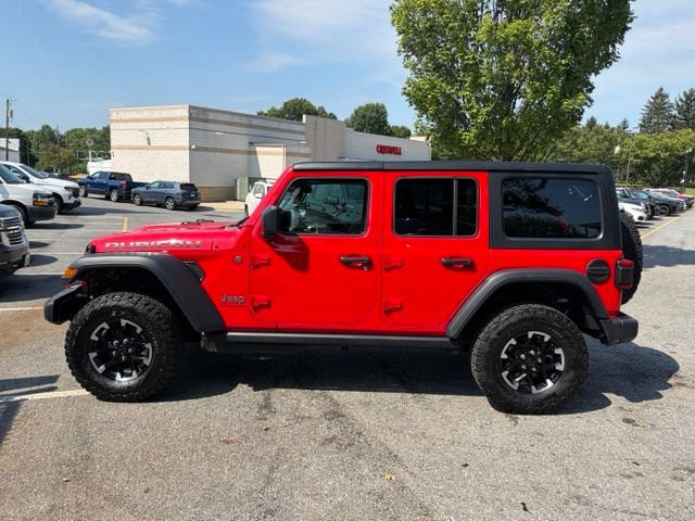 Used 2026 Jeep Wrangler Unlimited Rubicon AWD/4WD image 4