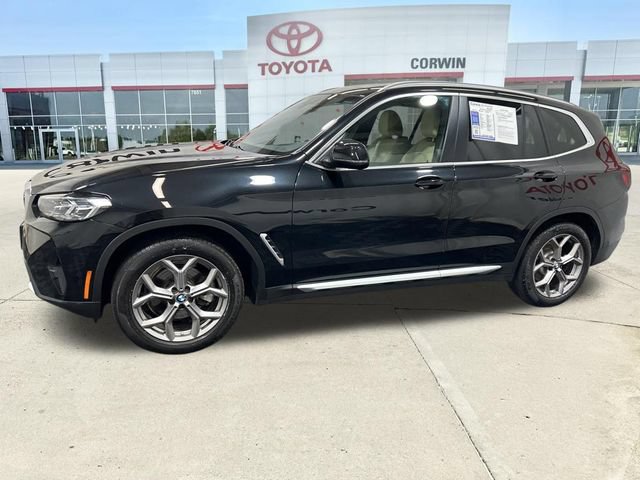 Used 2023 BMW X3 xDrive30i w/ Convenience Package AWD/4WD image 4