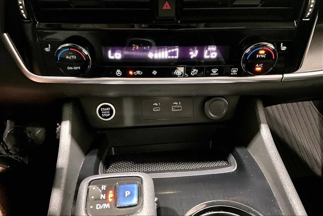Used 2021 Nissan Rogue SV AWD/4WD image 21
