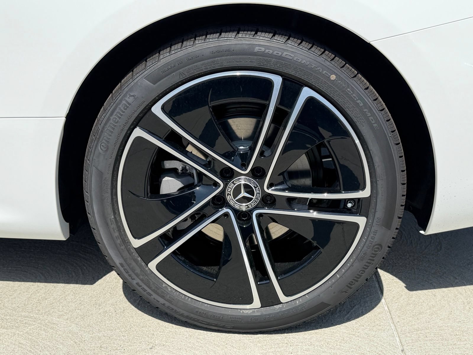 New 2026 Mercedes-Benz CLE 300 4MATIC Cabriolet image 15