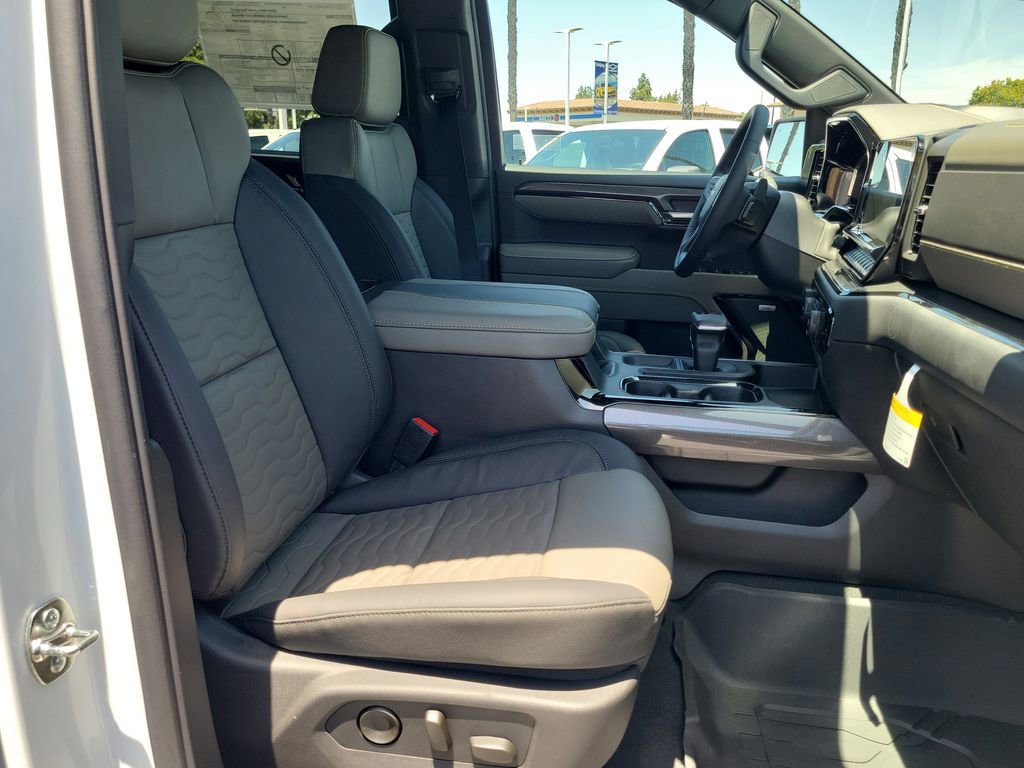 New 2026 Chevrolet Silverado 1500 ZR2 AWD/4WD image 19