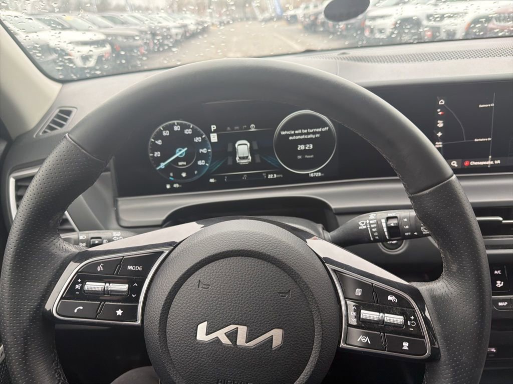 Used 2024 Kia Seltos SX image 19