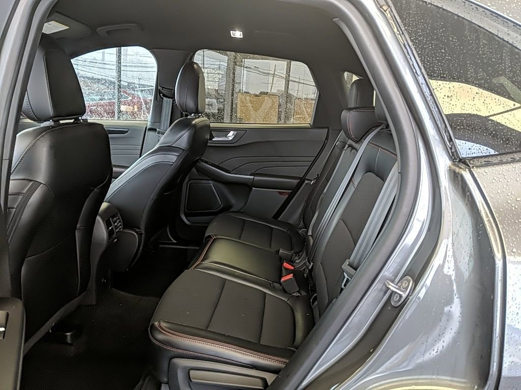 Used 2024 Ford Escape ST-Line w/ Tech Pack #1 image 13