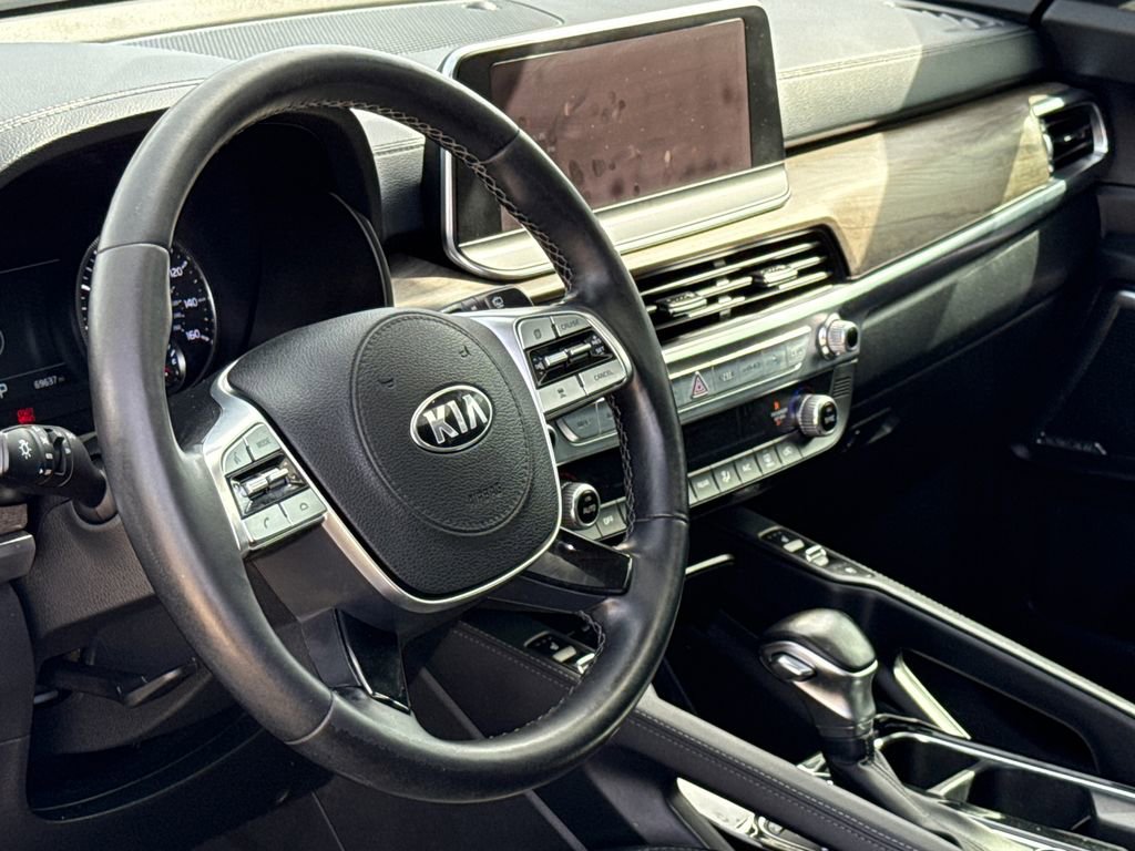 Used 2021 Kia Telluride SX w/ SX Prestige Package image 20