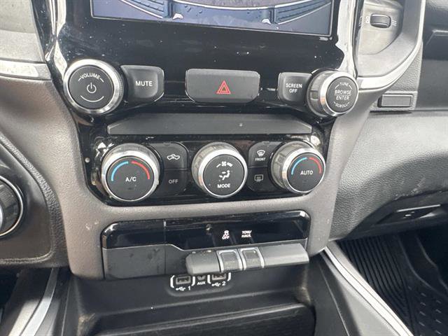 Used 2022 RAM 1500 Big Horn AWD/4WD image 12