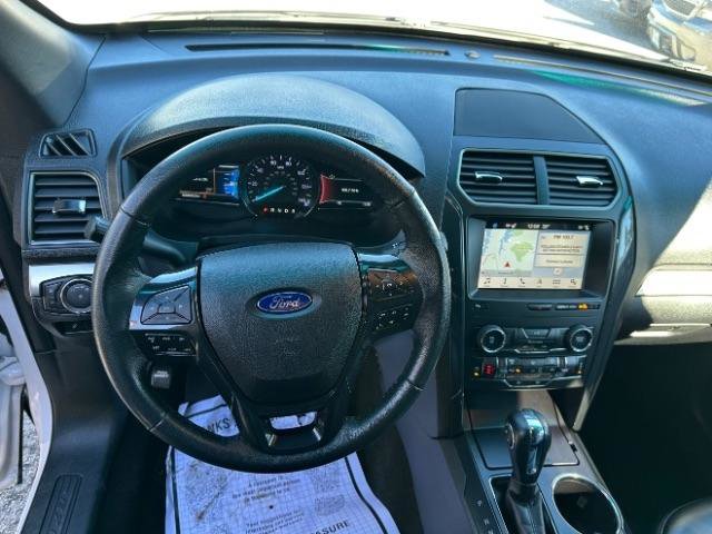 Used 2019 Ford Explorer XLT w/ Equipment Group 202A image 17