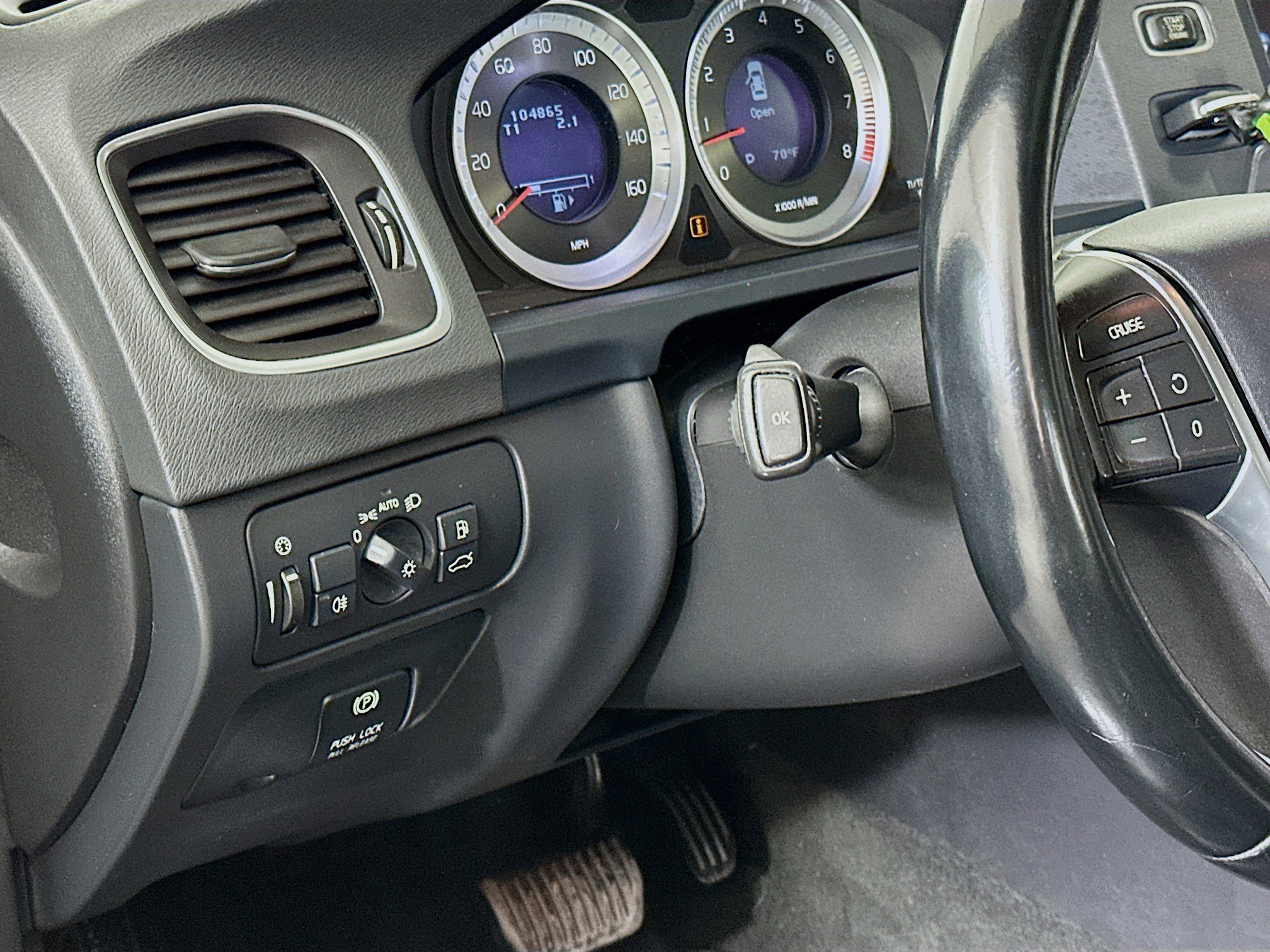 Used 2013 Volvo S60 T5 image 16