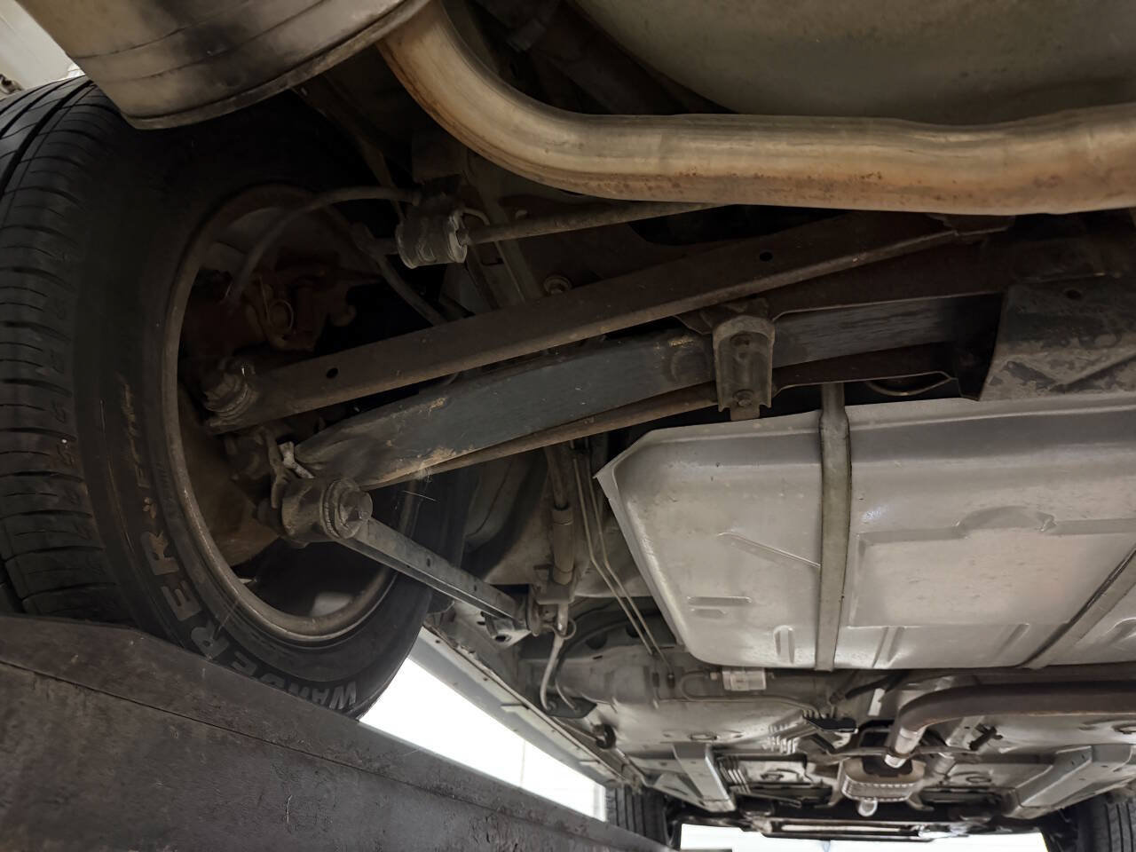 Used 1993 Pontiac Grand Prix LE FWD image 26