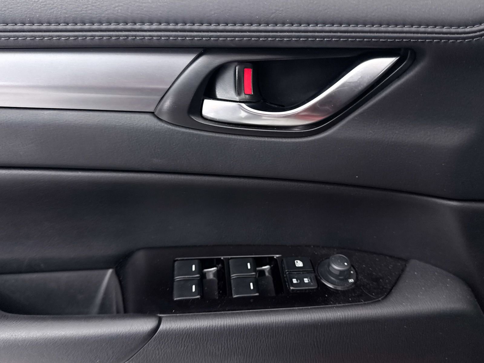 Used 2022 MAZDA CX-5 AWD 2.5 S w/ Preferred Package image 27