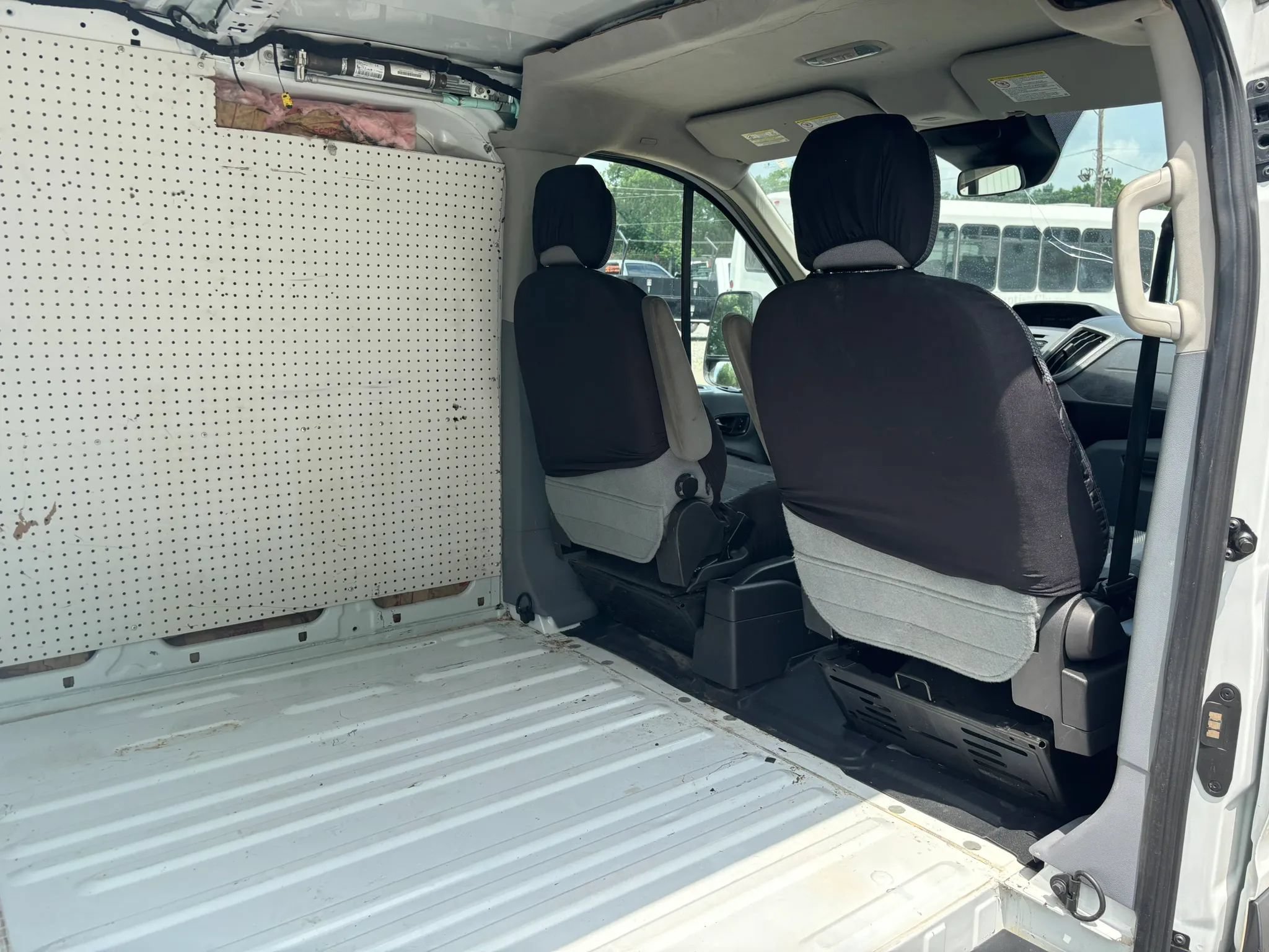 Used 2016 Ford Transit 150 130 Low Roof RWD image 16