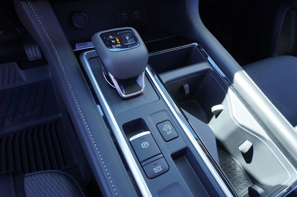 New 2025 Nissan Pathfinder SV image 19