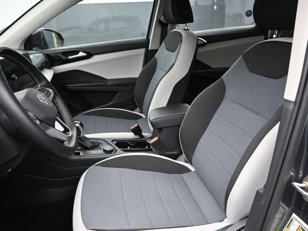 Used 2025 Volkswagen Taos S image 23