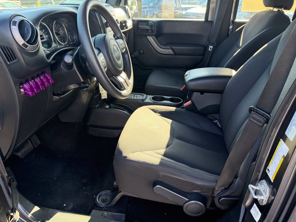Used 2016 Jeep Wrangler Unlimited Sport AWD/4WD image 26