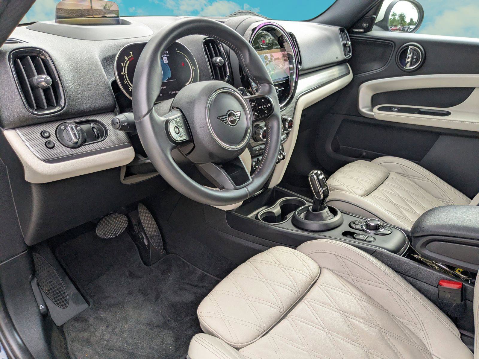 Used 2023 MINI Cooper Countryman S FWD image 6