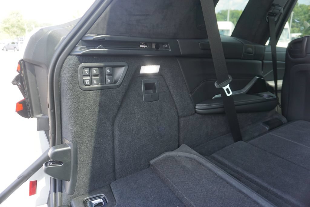 Used 2023 BMW X7 xDrive40i w/ Executive Package AWD/4WD image 34