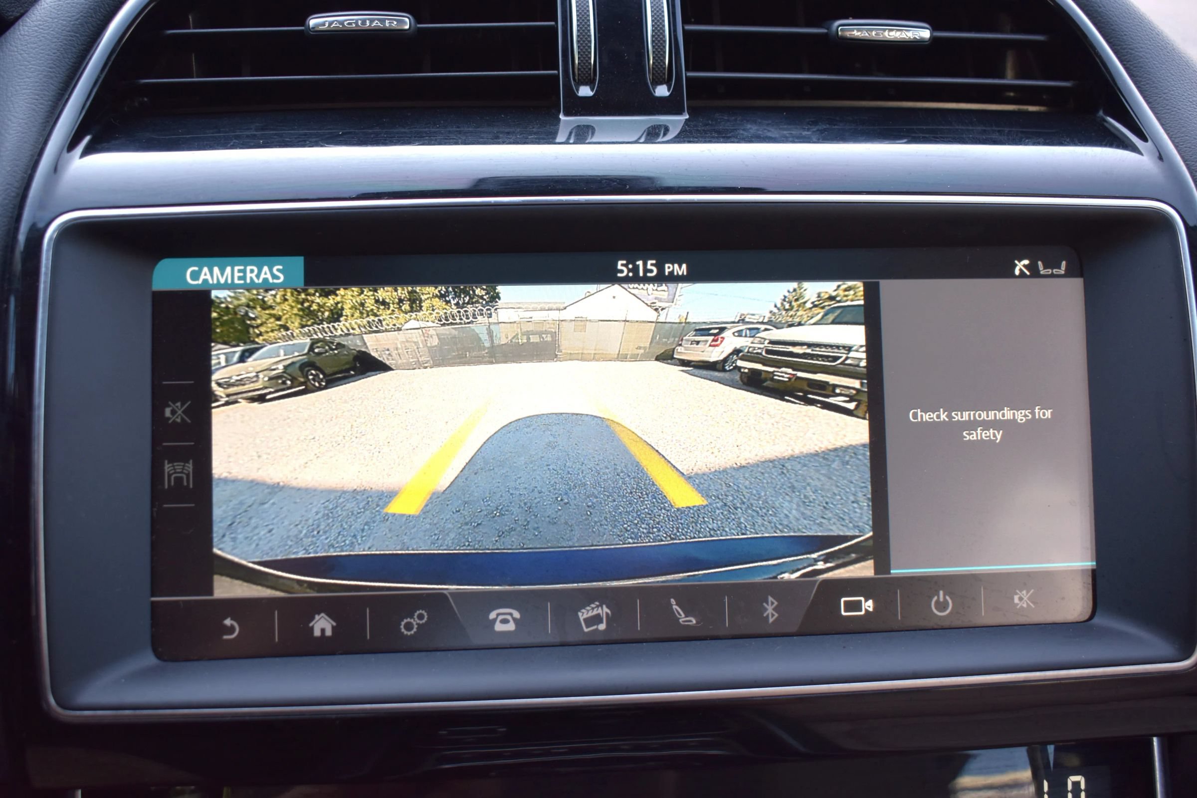 Used 2019 Jaguar XE Premium AWD/4WD image 21