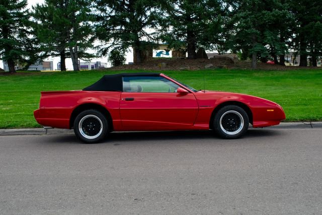 Used 1991 Pontiac Firebird Convertible image 7