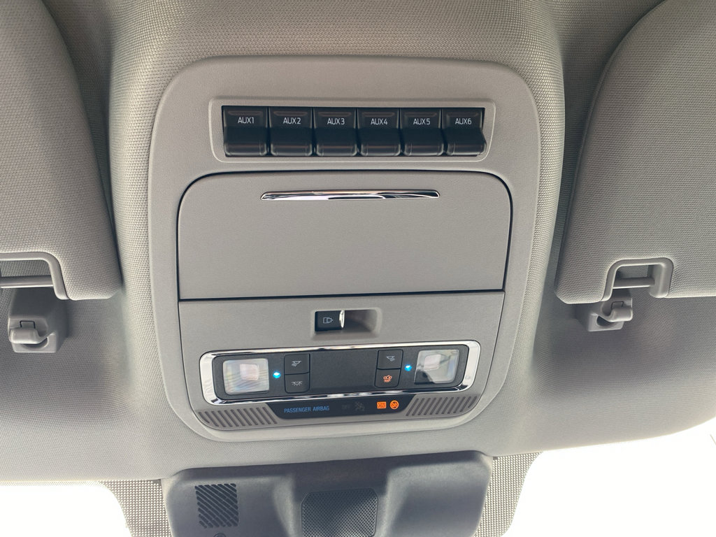 New 2026 Ford F250 4x4 Crew Cab Super Duty image 12