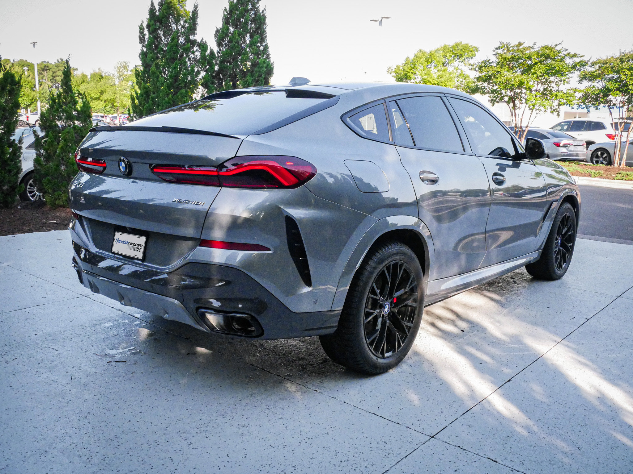 Used 2024 BMW X6 xDrive40i AWD/4WD image 11