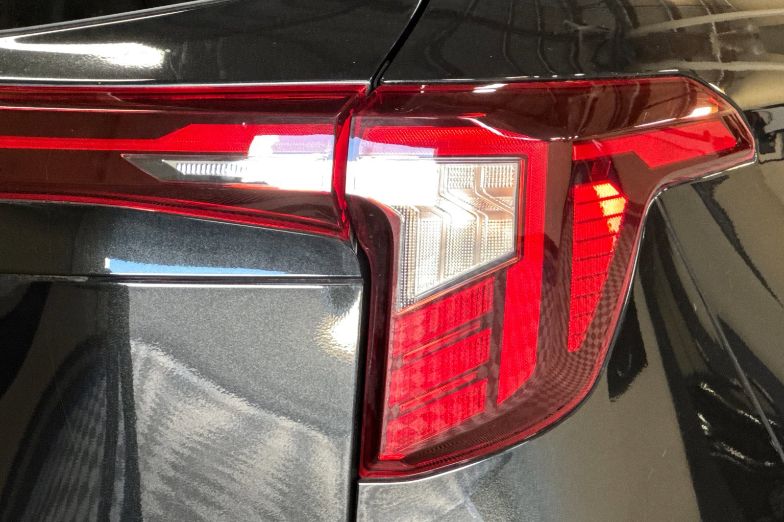 Used 2024 Kia Seltos EX FWD image 50